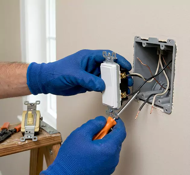 Professional Light Switch Replacement: Your Local Swap-Out Team in Greenacres, WA